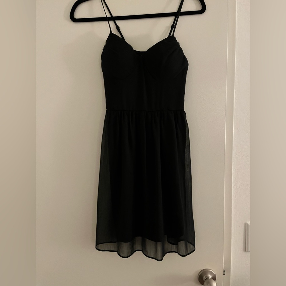 Women’s x-small G by Guess black dress